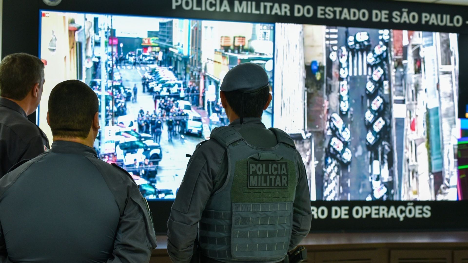 policiais fazendo o monitoramento do crime