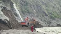 China reabre estrada da fronteira com Nepal e intensifica buscas no Tibete
