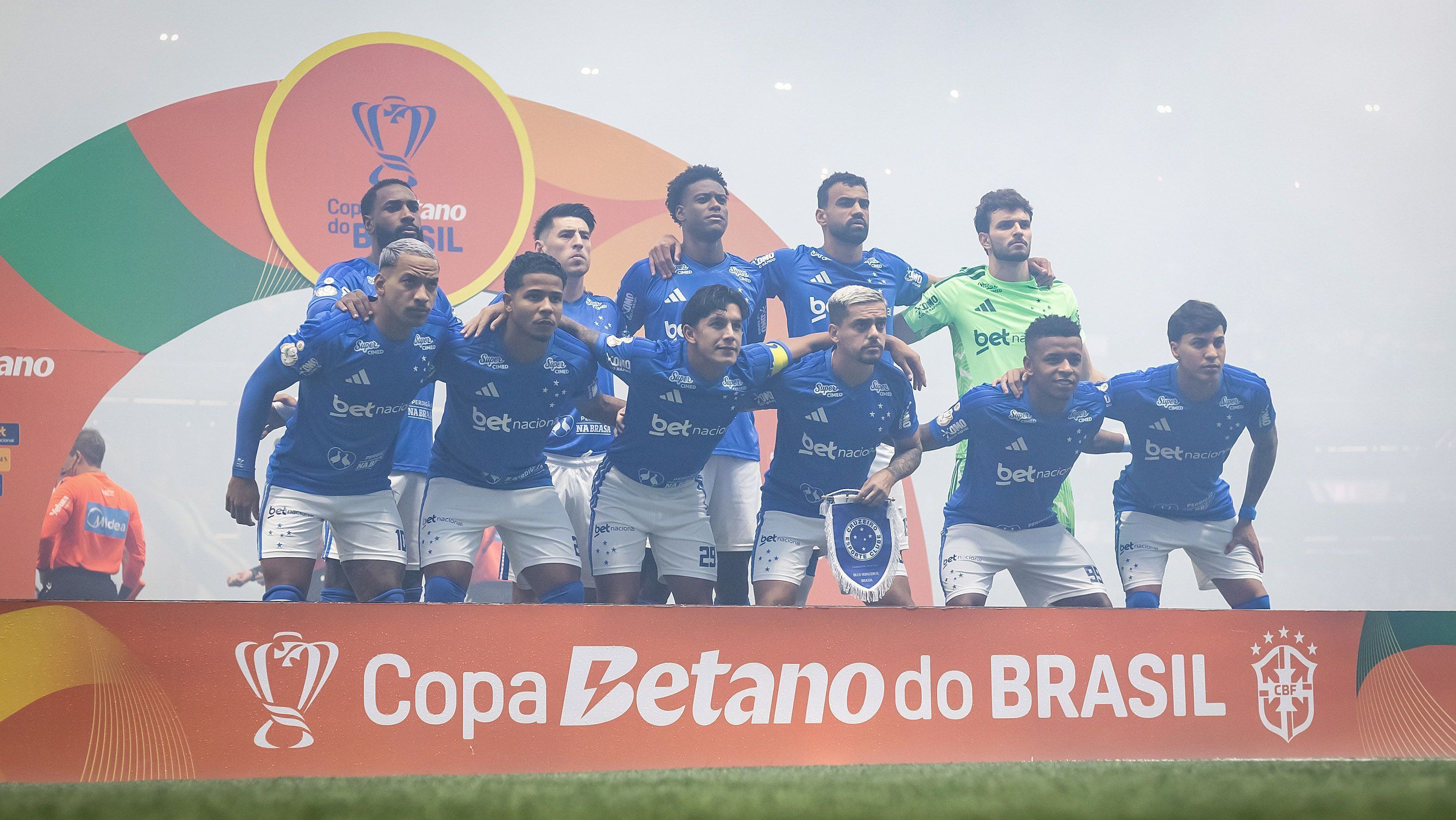 Wesley lamenta eliminações "difíceis" no Cruzeiro