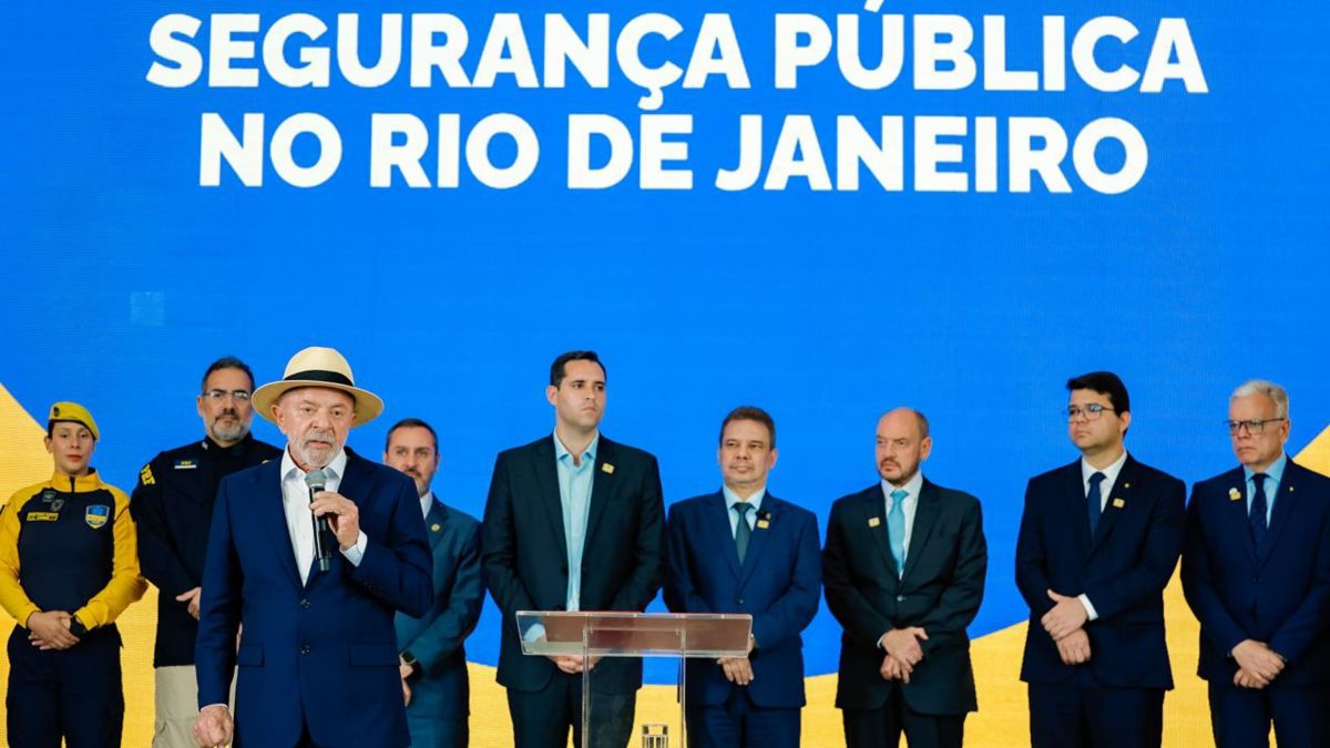 Raquel defende cautela na reforma tributária; João encontra metalúrgicos