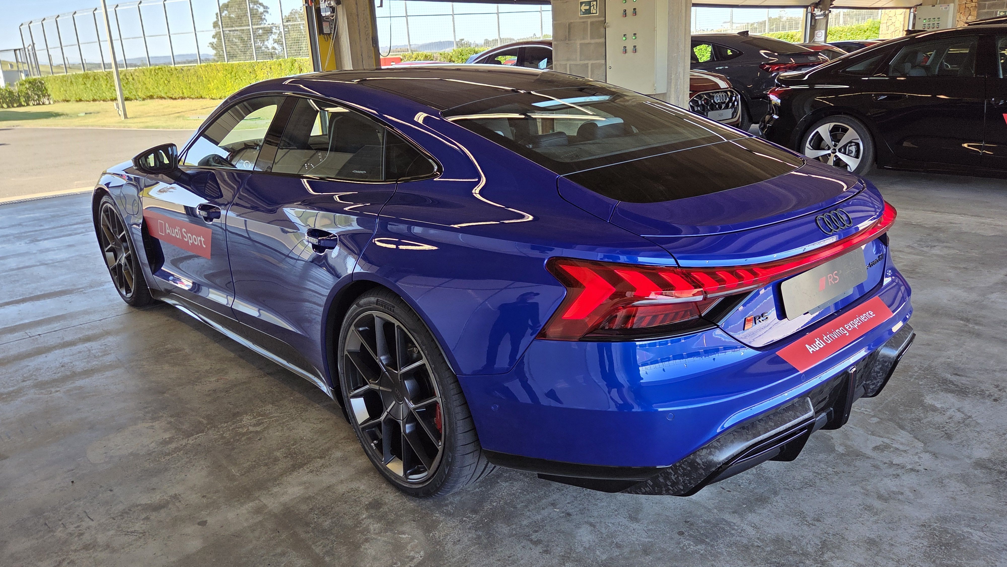 RS e-tron GT Performance é a versão mais potente já produzida em série pela Audi • Thiago Ventura/CNN