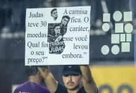 Torcedor chama Coutinho de Judas em vitória do Vasco: "30 moedas"