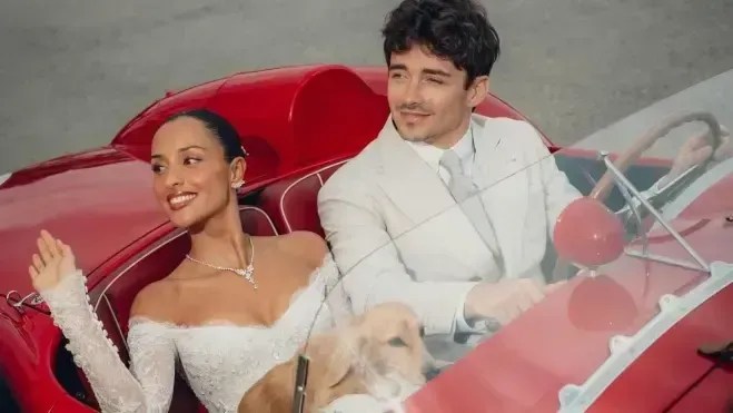 “Vou ser pai”, diz Charles Leclerc, piloto da Ferrari