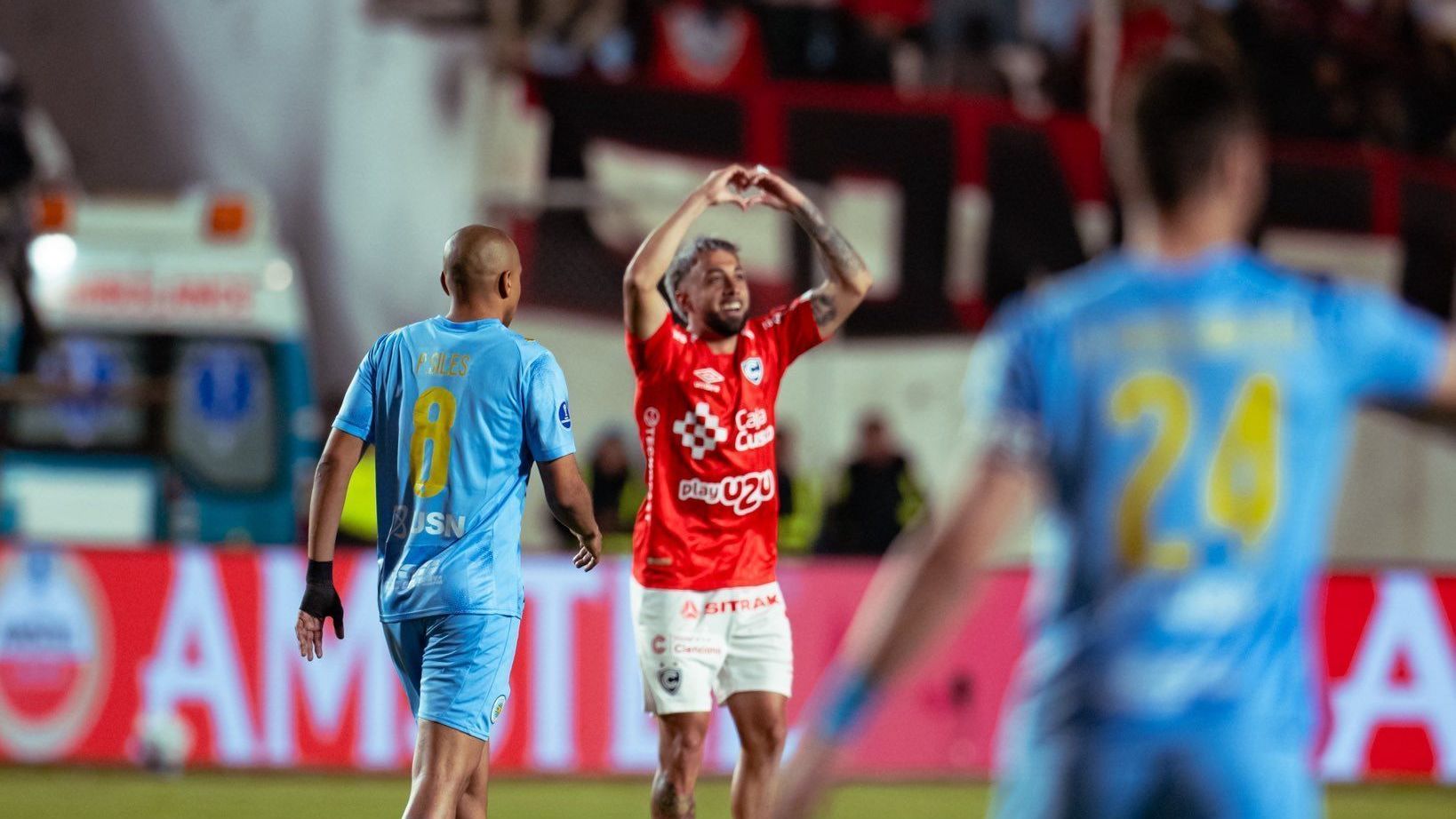 Mirando vaga para enfrentar Atlético-MG ou Santos na próxima fase, Cienciano vence Montevideo City Torque e se aproxima da semifinal da Sul-Americana