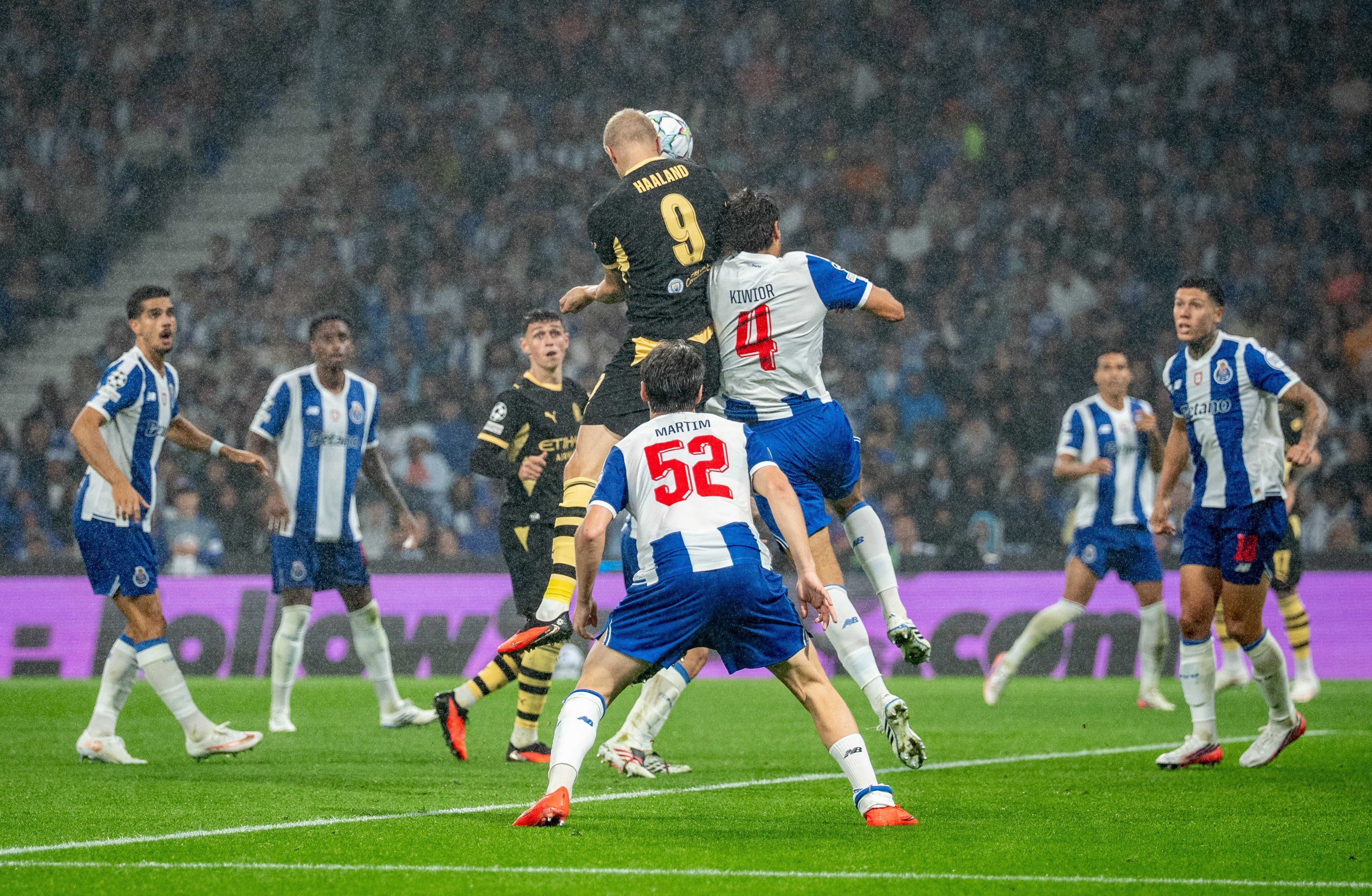 Imagem de destaque do post: Com gols de Haaland, Manchester City vence Porto na estreia da Champions