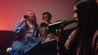 Beber "goró" na adolescência pode deixar marcas no cérebro para o resto da vida; entenda