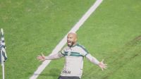 Brasileirão: com um a menos, Coritiba busca empate com Athletico-PR no fim