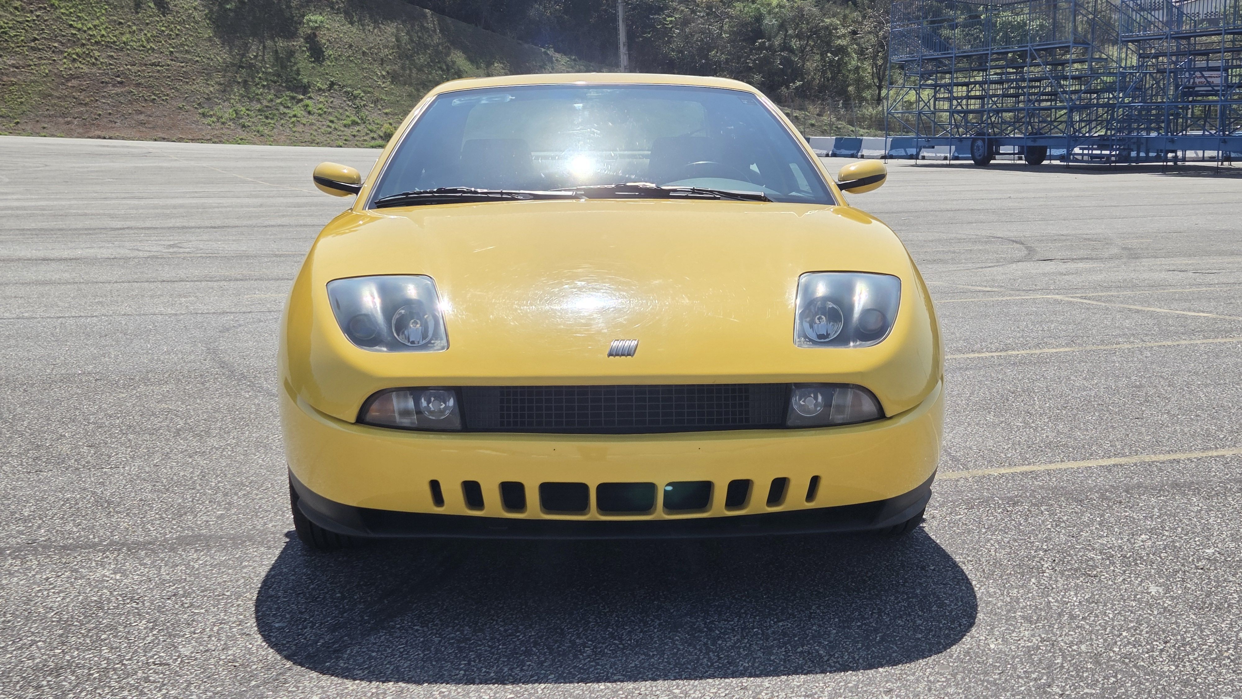 Fiat Coupe: esportivo compacto chamava atenção pelo seu design • Thiago Ventura/CNN