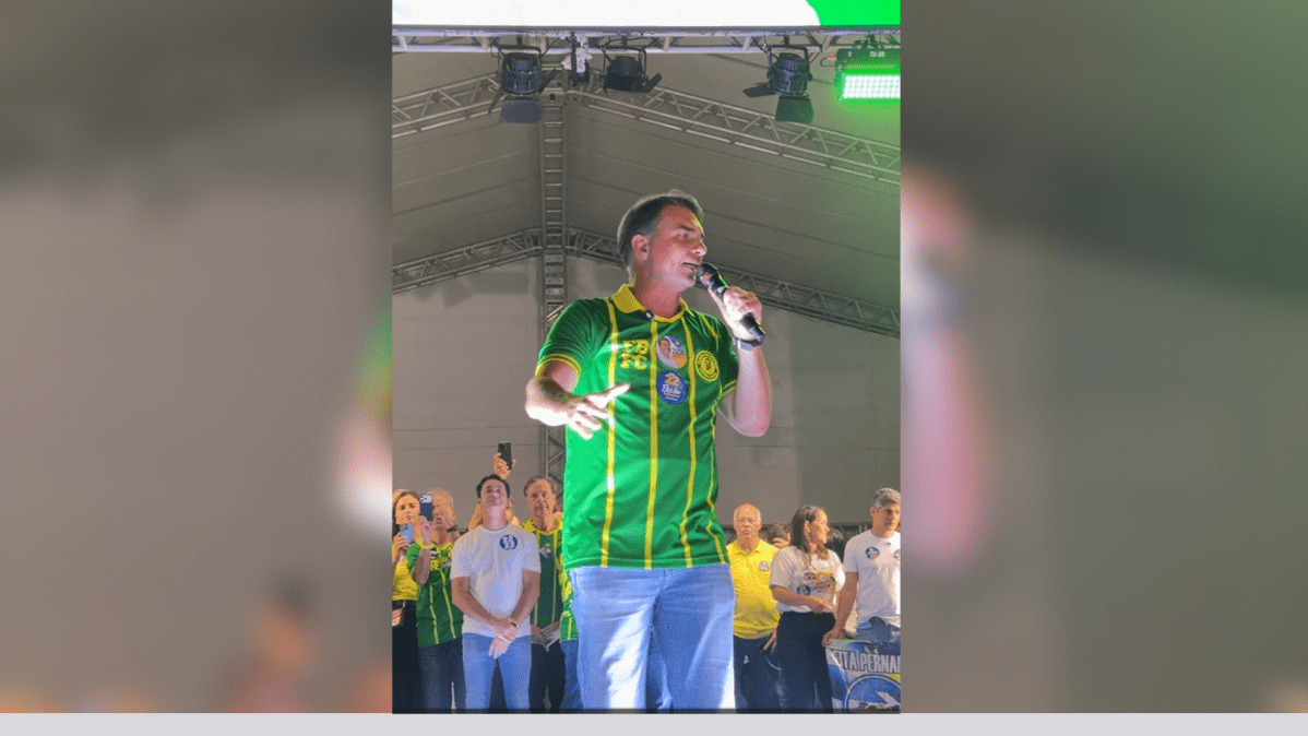 Lula é desaprovado por 53,6%; 45,4% aprovam, diz Atlas