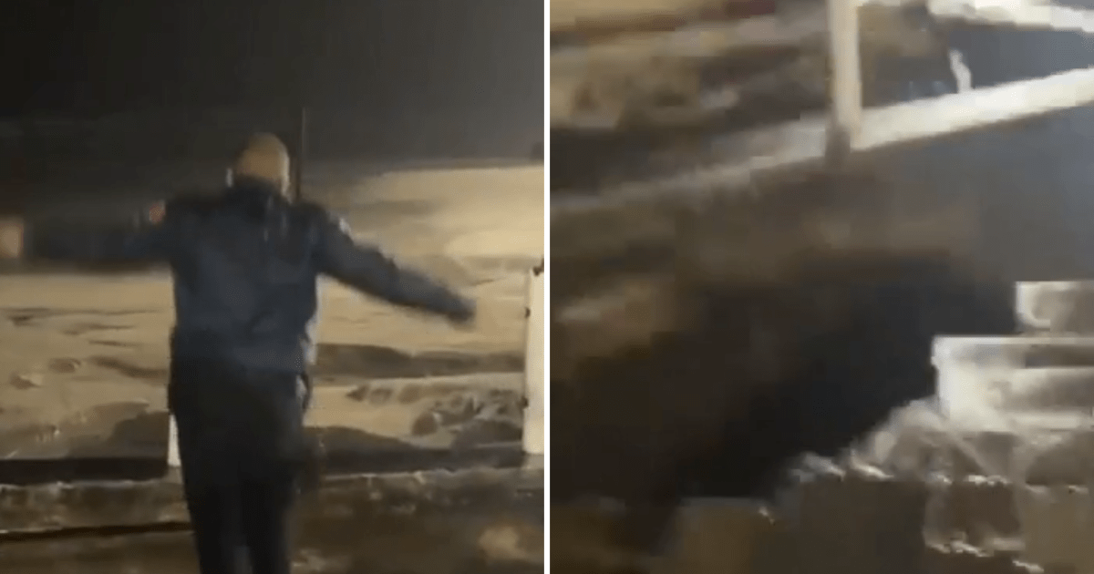 Vídeo: agente da GCM é "engolido" após calçada ceder no litoral de SP | CNN Brasil