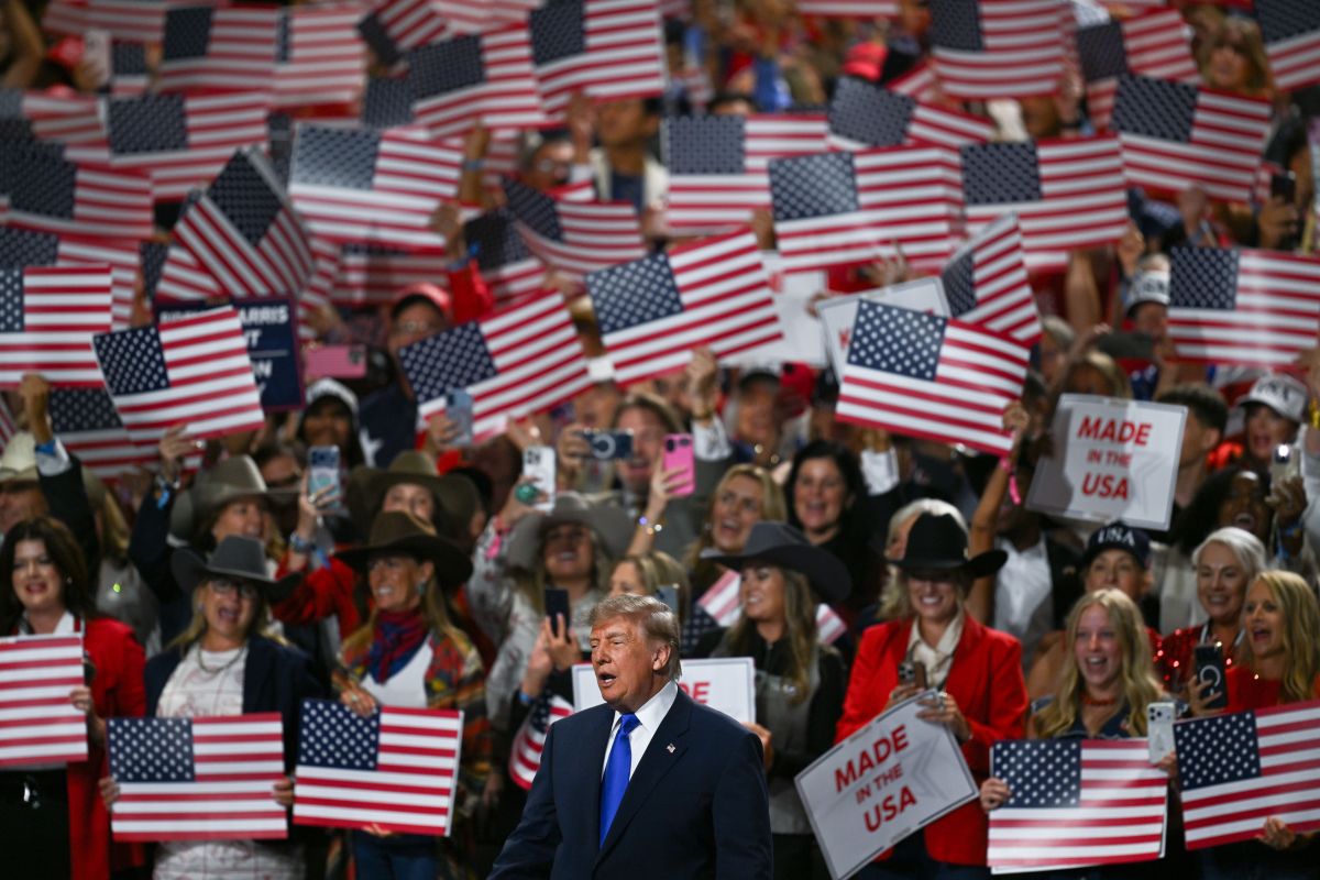 Trump e Obama intensificam campanha na reta final das eleições nos EUA