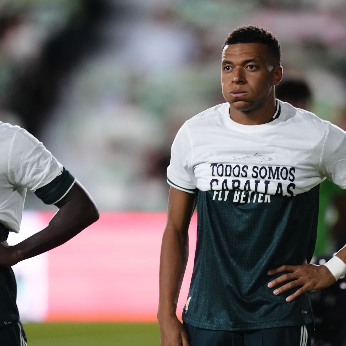 Mbappé explica decisão sobre apoio a Ceuta: "Pessoas que estão sofrendo" |  CNN Brasil