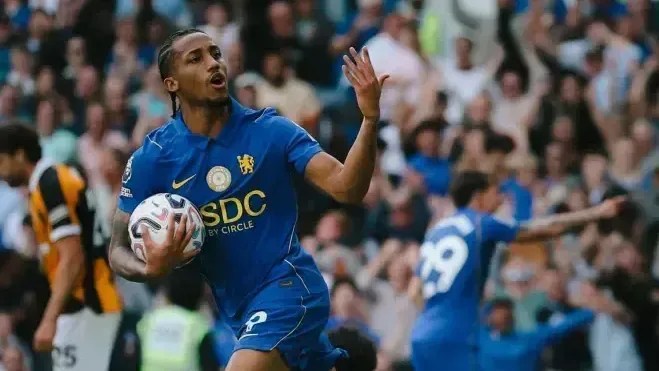 João Pedro salva o Chelsea e evita derrota na Premier League