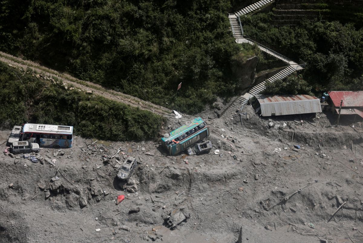 Nepal usa drones para distribuir ajuda humanitária após enchentes