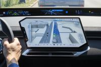 BMW une direção autônoma e mapa 3D em nova interface multimídia