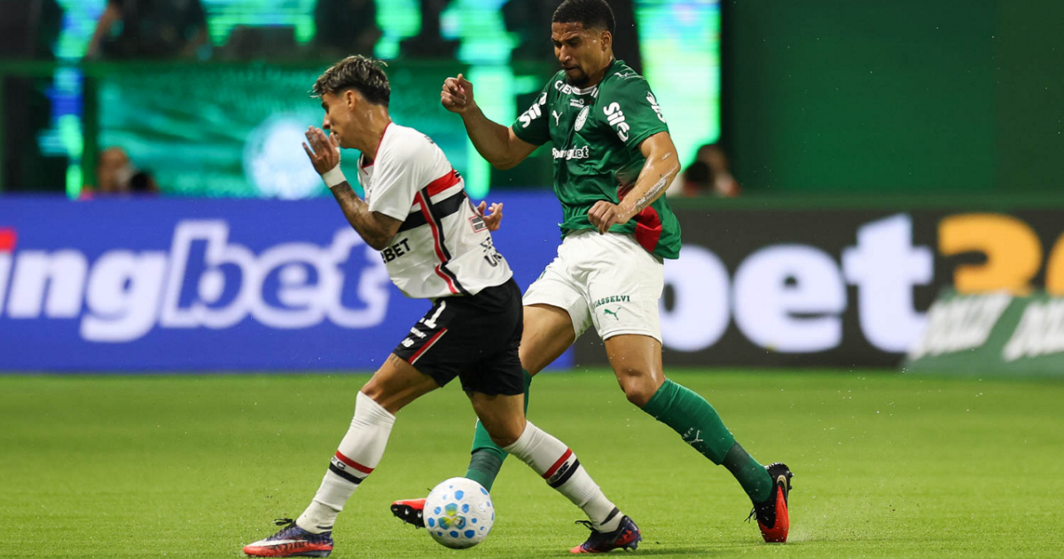 “Para o ralo”, diz comentarista sobre o São Paulo poupar contra o Palmeiras