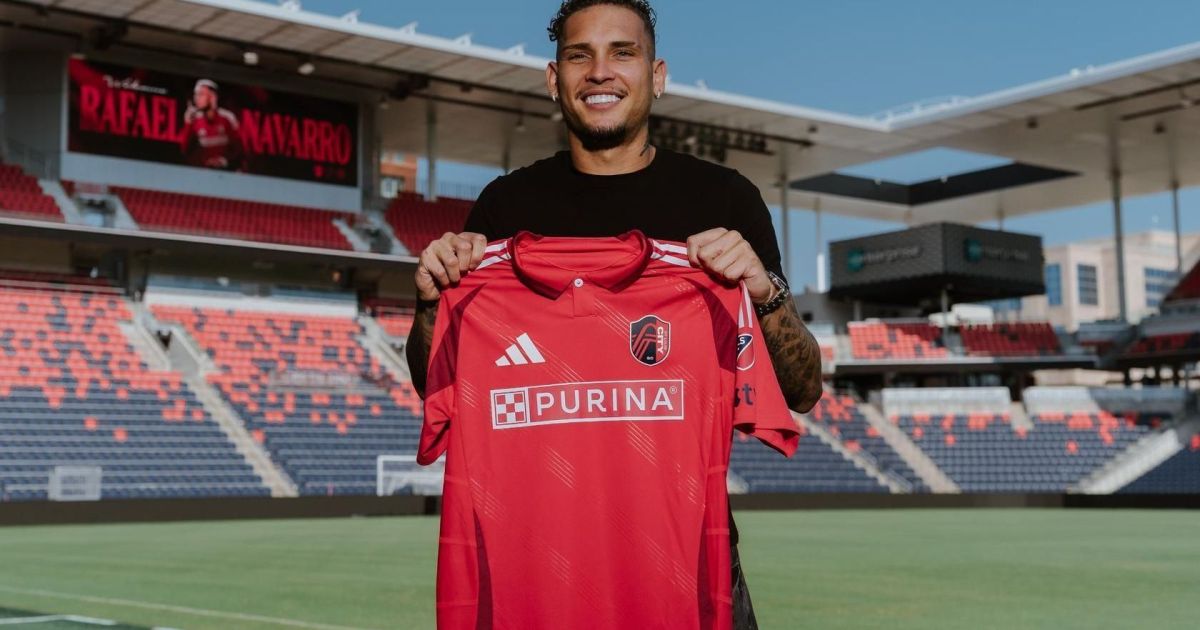 Imagem de Rafael Navarro comemorando gol na MLS