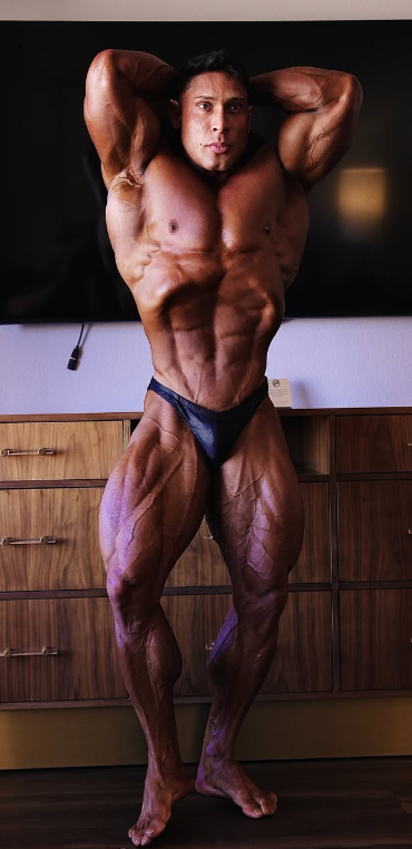 Mr. Olympia: Ramon Dino mostra o shape antes de subir ao palco; veja
