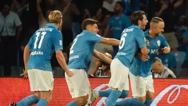Imagem de destaque do post: Napoli vence Bologna pelo Campeonato Italiano e se recupera na competição