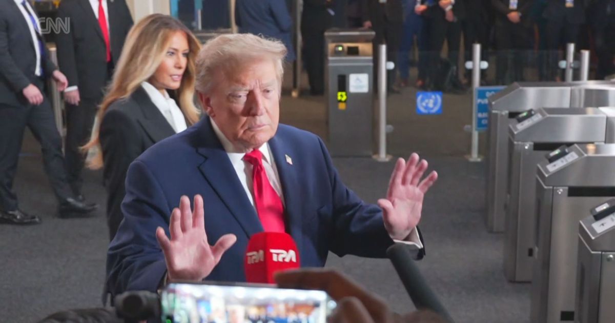 Vídeo: Trump diz que CNN “não deveria estar aqui” após pergunta sobre Irã