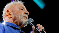 Lula já calcula riscos de ausência em último debate