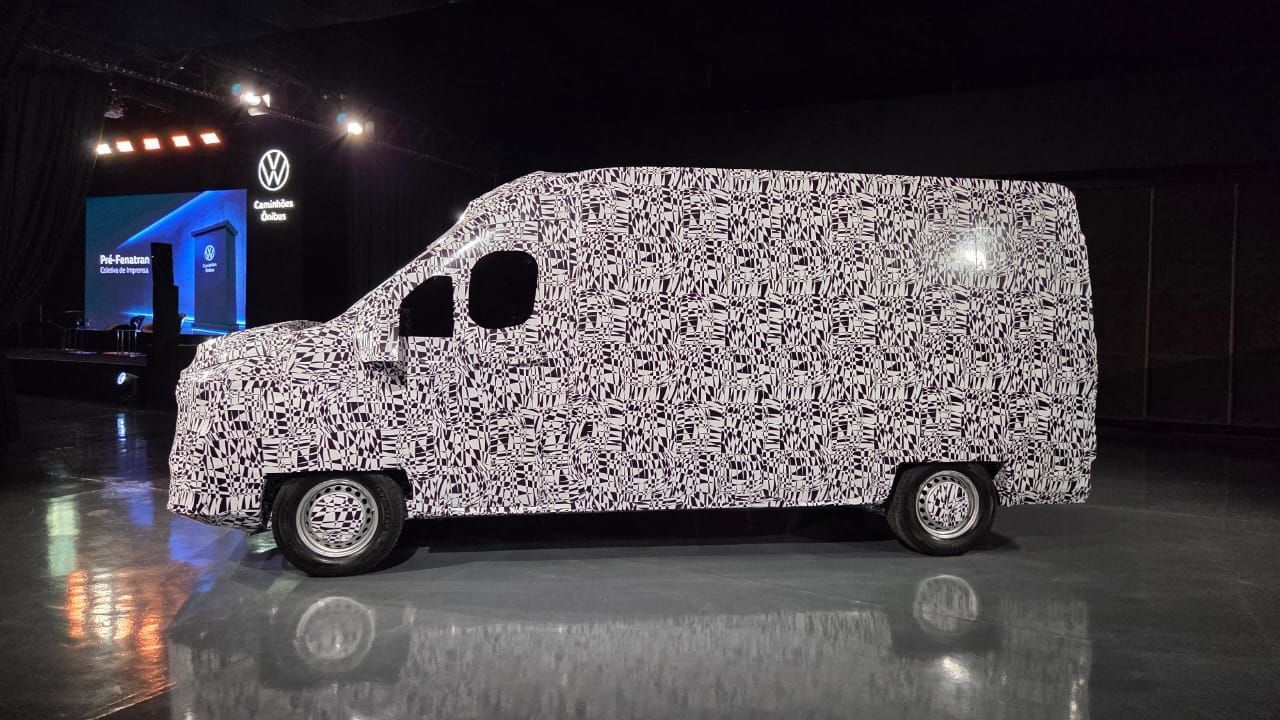 Volkswagen Caminhões e Ônibus vai lançar van inédita no Brasil • Thiago Ventura/CNN