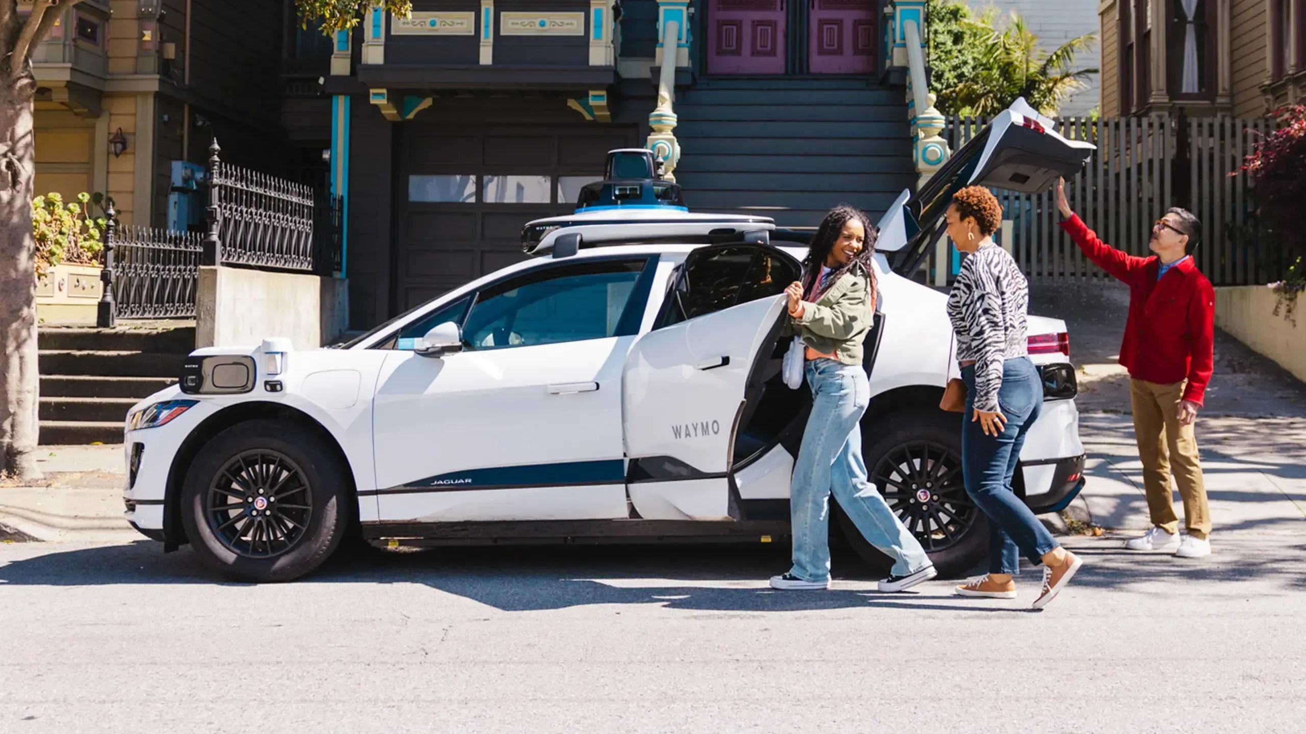 Carro autônomo da Waymo • Divulgação