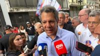 Haddad questiona sigilo de processo de Flávio e critica "seletividade"