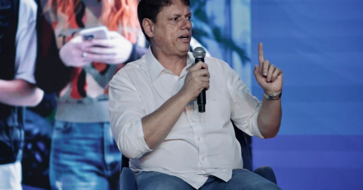 Tarcísio detalha plano de saneamento e recuperação do Tietê