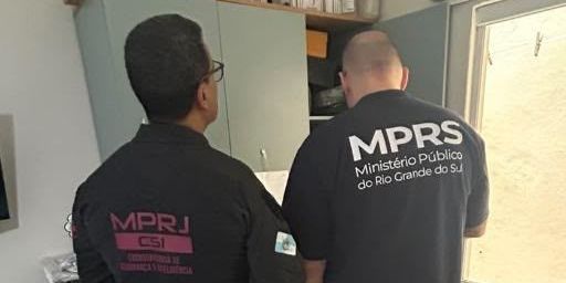 Dois suspeitos são presos por se passarem por advogados e aplicarem golpe