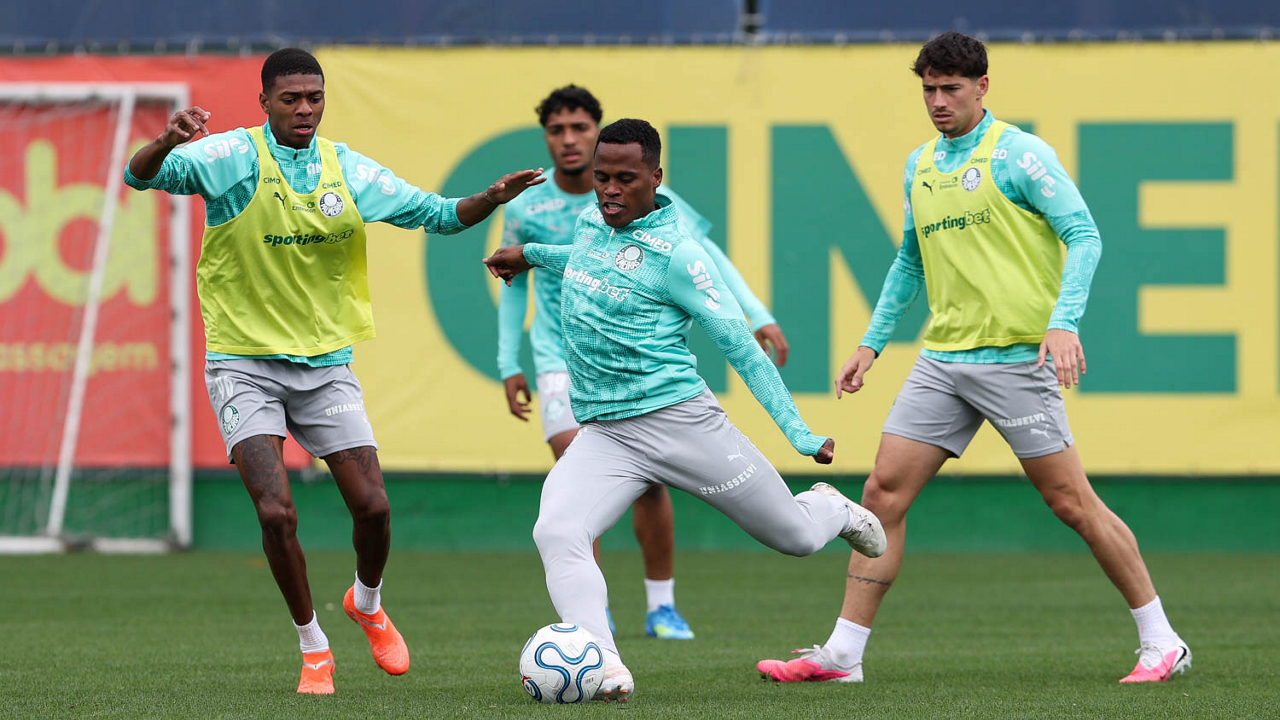 Palmeiras tenta abrir vantagem contra a LDU para aliviar pressão recente