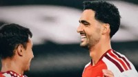 Jovem brilha, Arsenal vence Ipswich e avança na Copa da Liga Inglesa