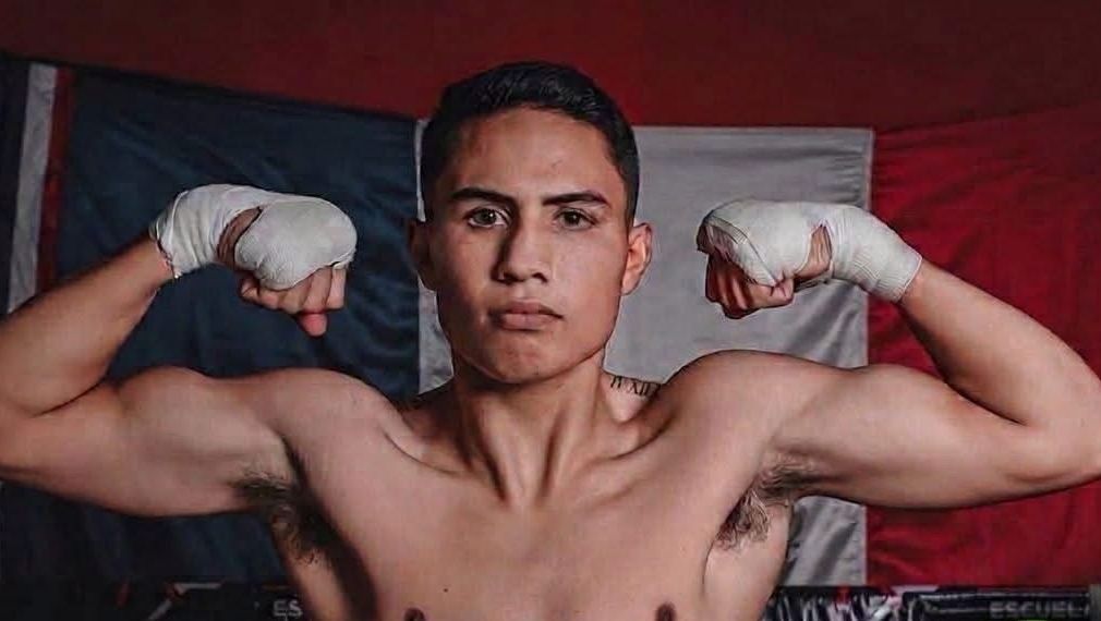 Boxeador Arturo "Lobito" Torres
