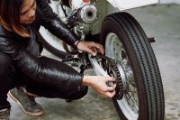 Veja cinco maus hábitos que aceleram o desgaste da sua moto
