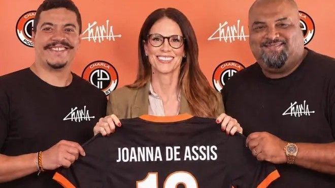 Joanna de Assis fechou parceria com o Charla Podcast