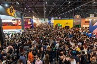 Bienal do Livro de SP bate recorde histórico ao receber 760 mil visitantes