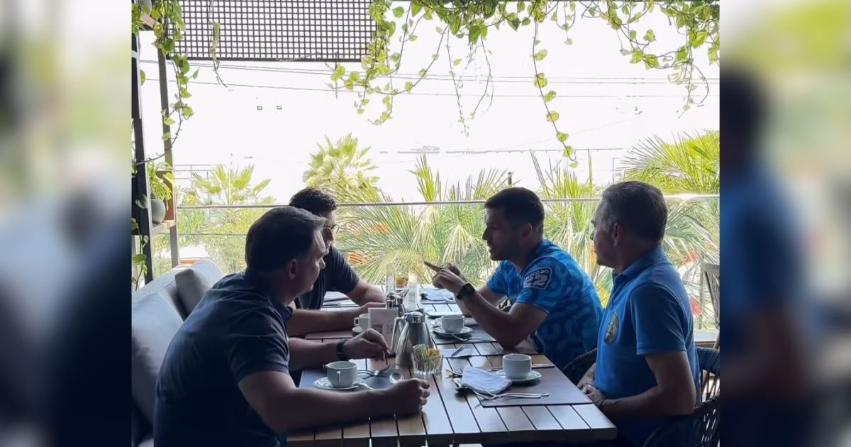Flávio reúne aliados no CE e liga Lula a Moraes em dia de sessão do STF