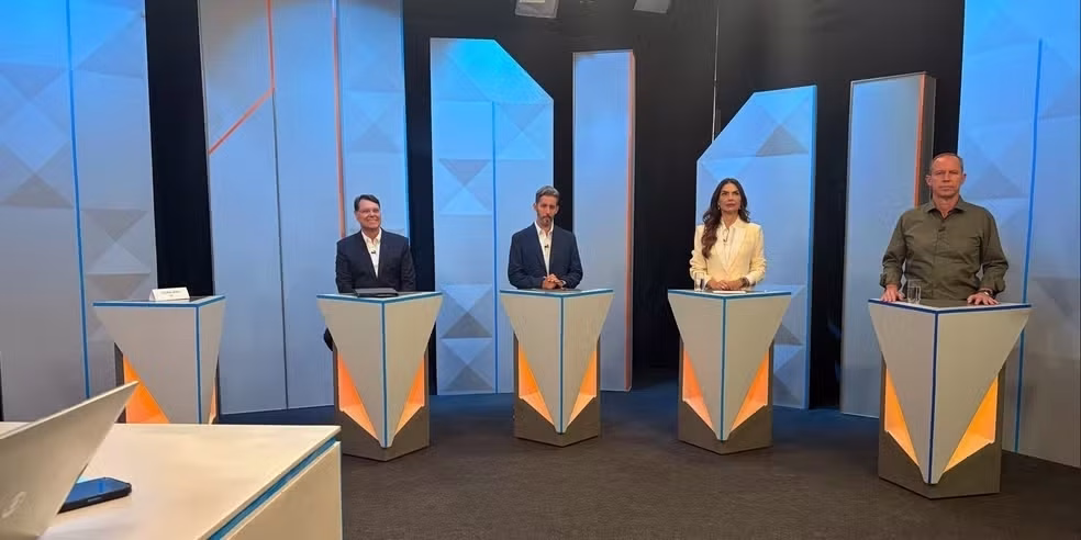 Debate do DF tem ataques à Celina Leão e criticas ao acordo do BRB
