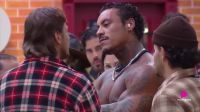 "A Fazenda 18": Murilo acusa Erthal de "crescer para cima de mulher"
