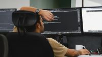 Habilidade oculta determina se a inteligência artificial tornará você um profissional melhor ou pior