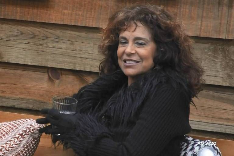 “A Fazenda”: após eliminação, Giovanna Gold detona Darlin: “Horrível”