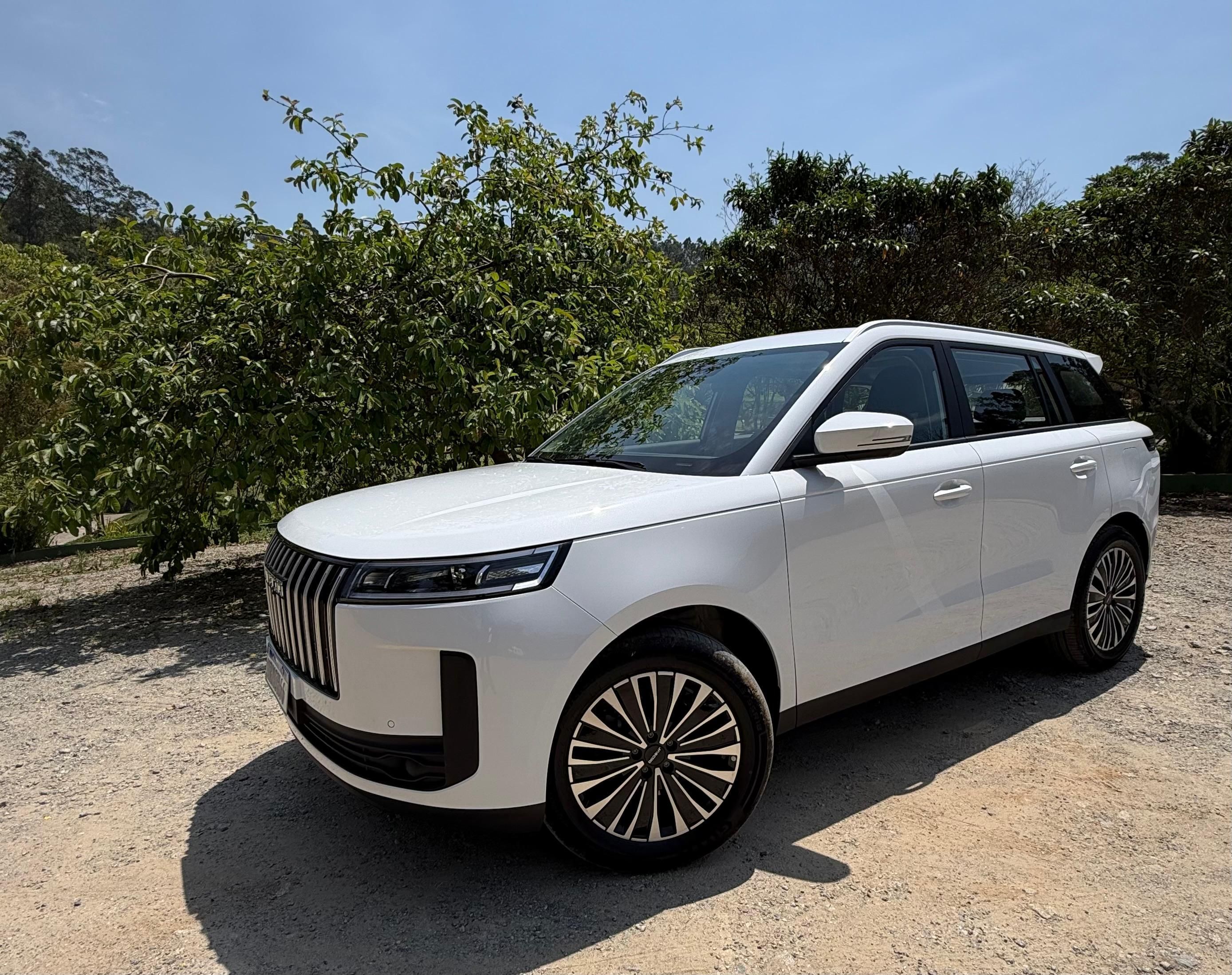 Jaecoo 5 pretende reeditar sucesso do Corolla Cross na disputa entre SUVs