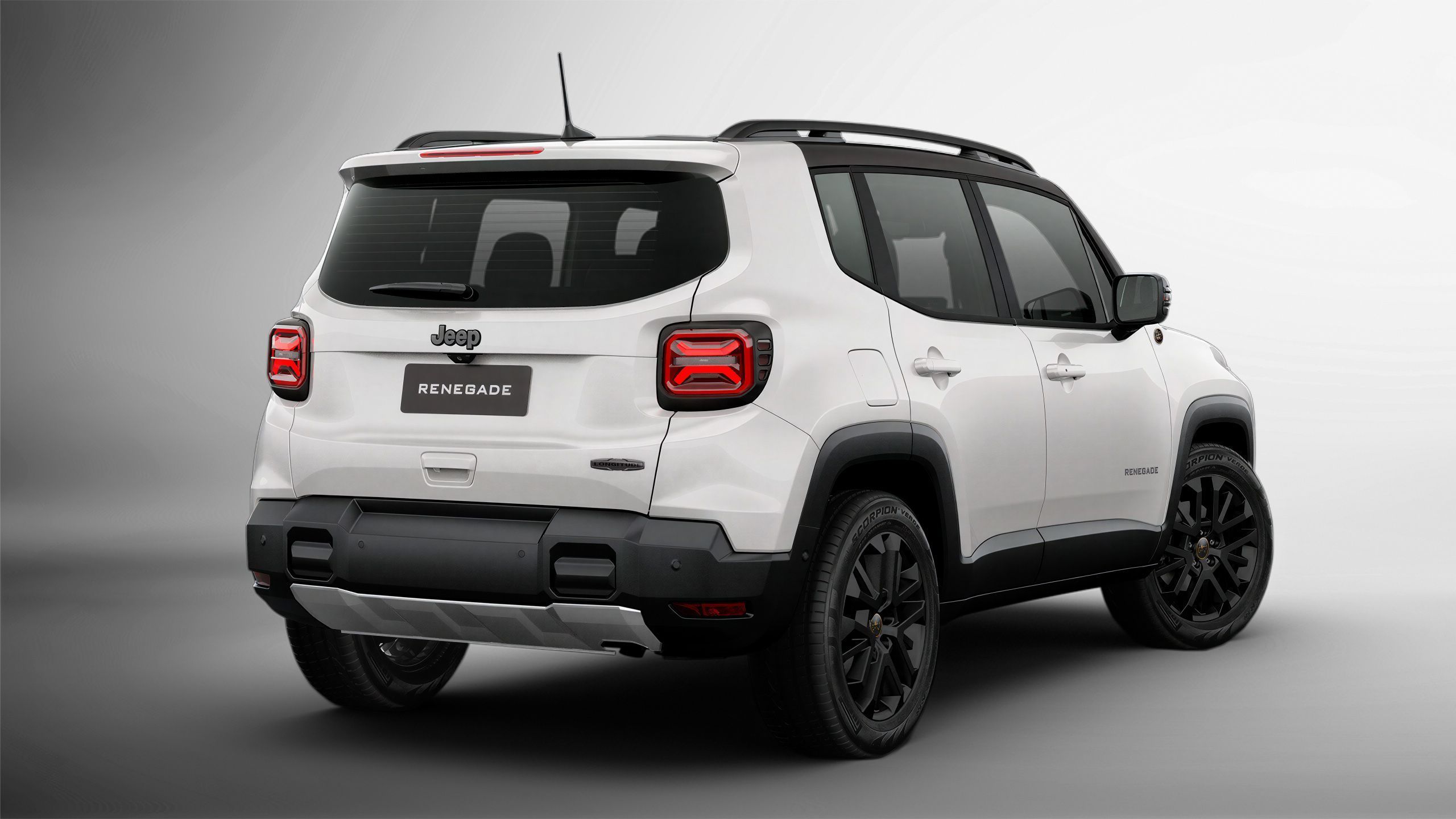 Jeep Renegade 85 Anos: série especial chega ao Brasil • Divulgação