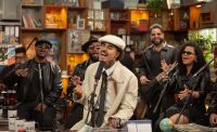 MC Livinho celebra funk brasileiro em estreia no Tiny Desk Brasil; assista