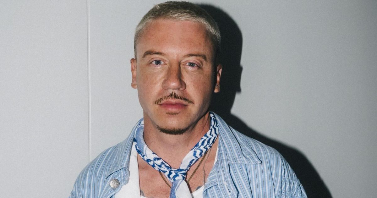 Famosos prestam apoio a Macklemore após demissão da turnê de Ed Sheeran | CNN Brasil
