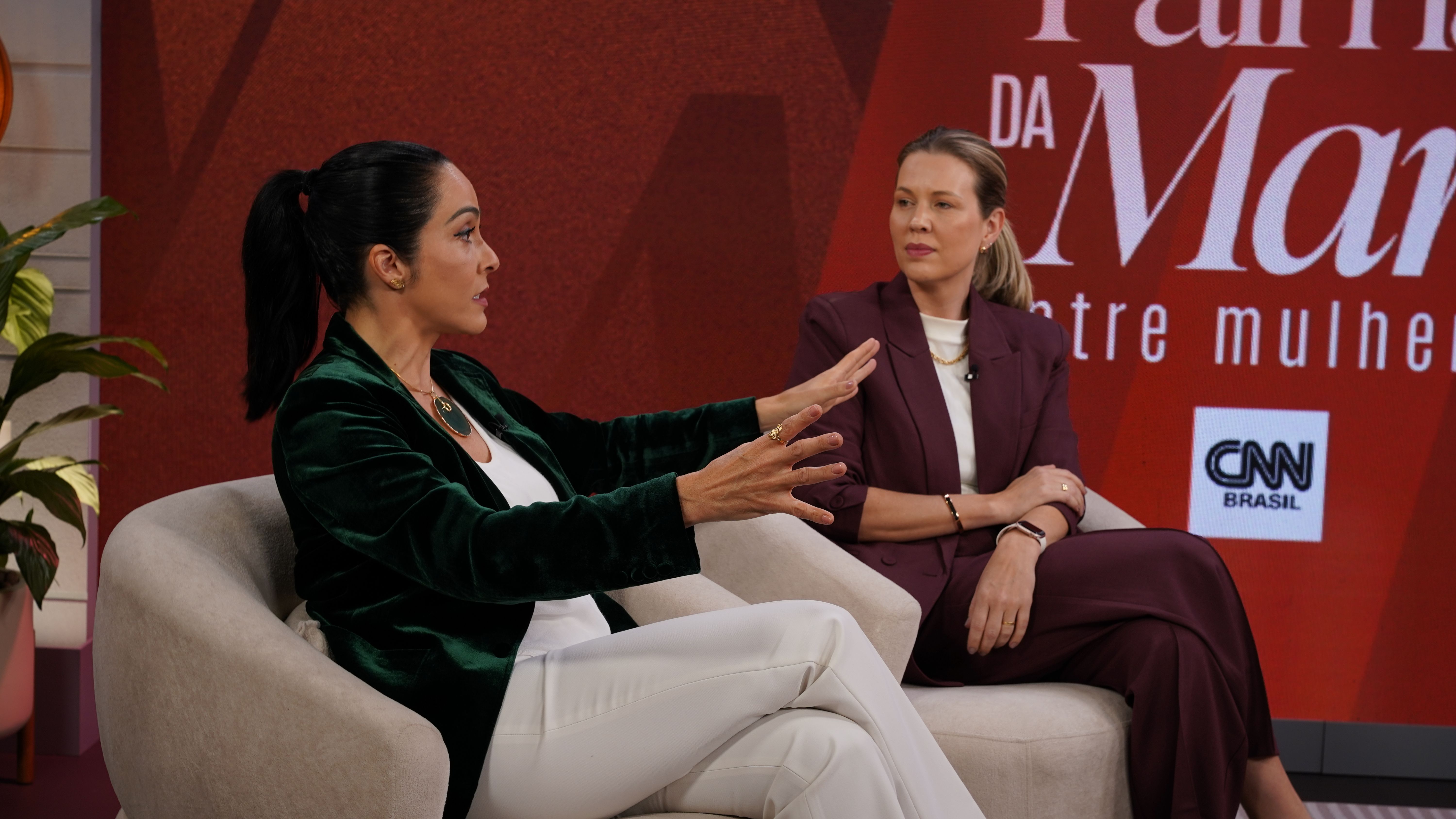 mari palma episodio izabella camargo