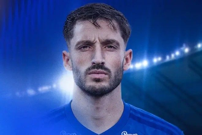 Ao vivo: acompanhe a coletiva de apresentação de Matías Viña no Cruzeiro