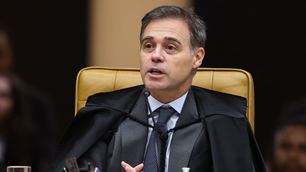 Ministro Do Stf Andre Mendonca Vota Em Brasilia