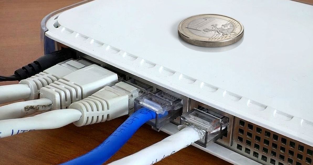Moeda sobre roteador de Wi-Fi