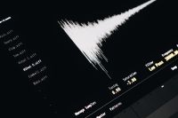 Por que Sony e Warner processaram a Anthropic? Entenda o caso